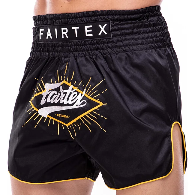 Шорти для кікбоксингу
 FAIRTEX BS1903 BLACK/YELLOW