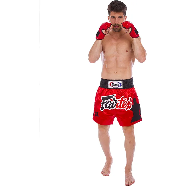 Шорти для кікбоксингу
 FAIRTEX BS0638 (Червоний)
