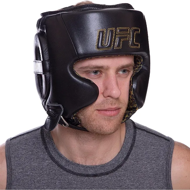 Шлем для бокса в мексиканском стиле
 кожаный UFC PRO Prem Lace Up UHK-75056