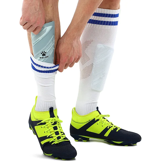 Щитки для футбола
 KELME 8101HJ5001-9200 (Серый)