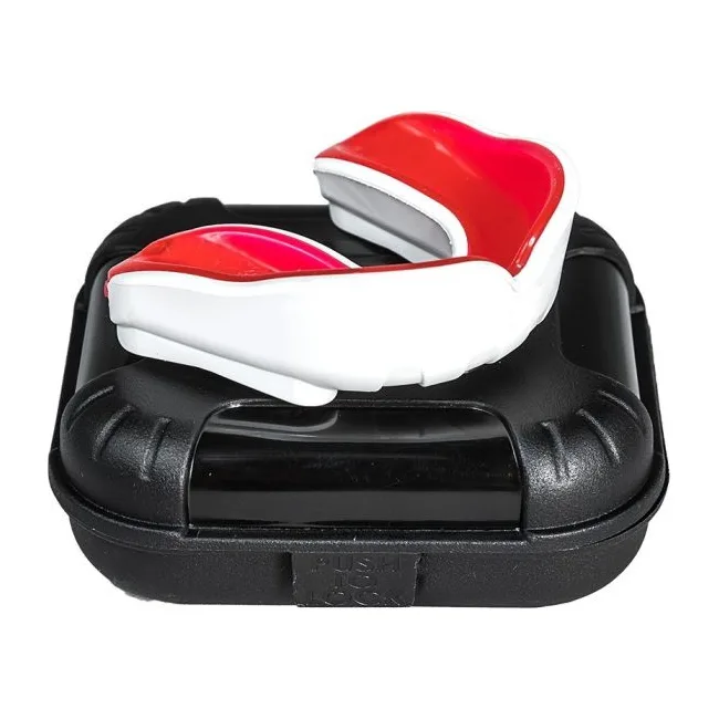 Боксерская капа MAKURA Ingis взрослая (возраст 11+) White/Red