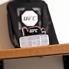 Боксерська капа OPRO Silver UFC доросла (вік 11+) Black/Red (ufc.102514001)