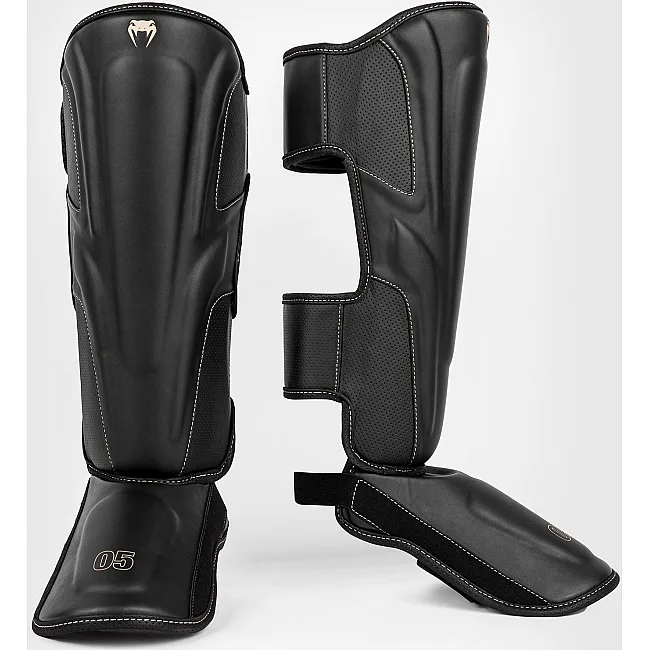 Захист гомілки та стопи VENUM Impact Evo - Black Beige