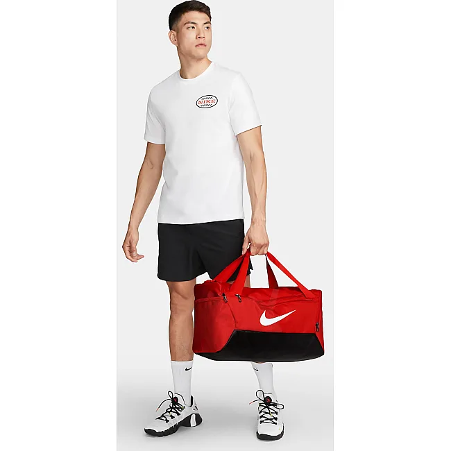 Сумка спортивная Nike NK BRSLA S DUFF – 9.5 41L черный, красный 51x28х28 см