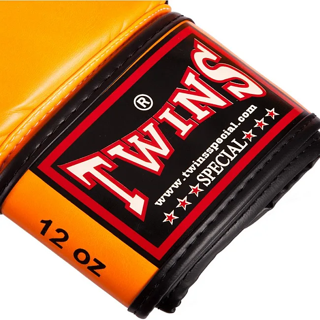 Распродажа! Боксерские перчатки Twins FBGVSD3-TW6