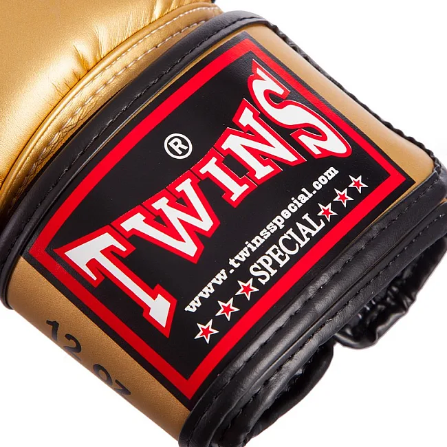 Распродажа! Боксерские перчатки Twins FBGVSD3-TW6