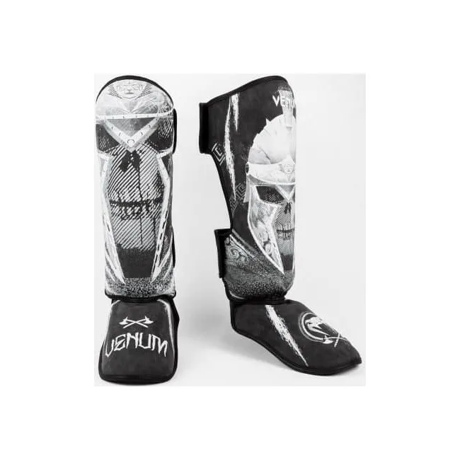 Захист ніг VENUM Gladiator 4.0 Black White
