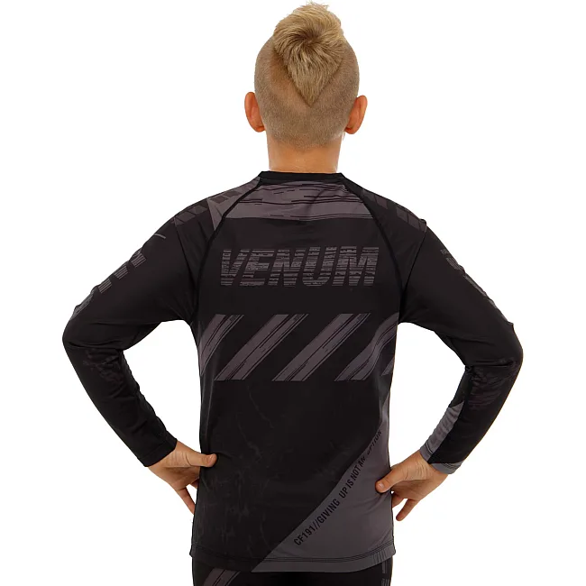 Костюм компрессионный детский рашгард лонгслив и штаны VENUM
 AMRAP 9507B-9607B XXS
-S (Черный-серый)