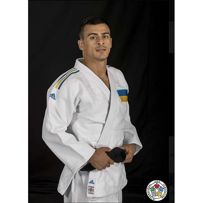 Кимоно для дзюдо Adidas Champion 2 SlimFit с лицензией IJF