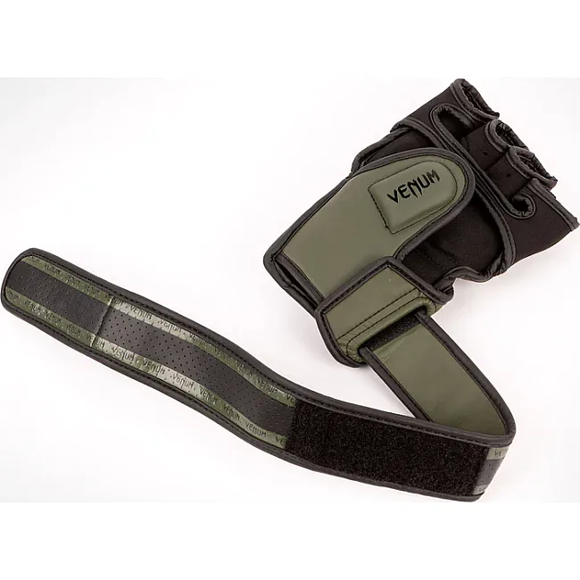 Перчатки для MMA VENUM Impact 2.0 Khaki Black