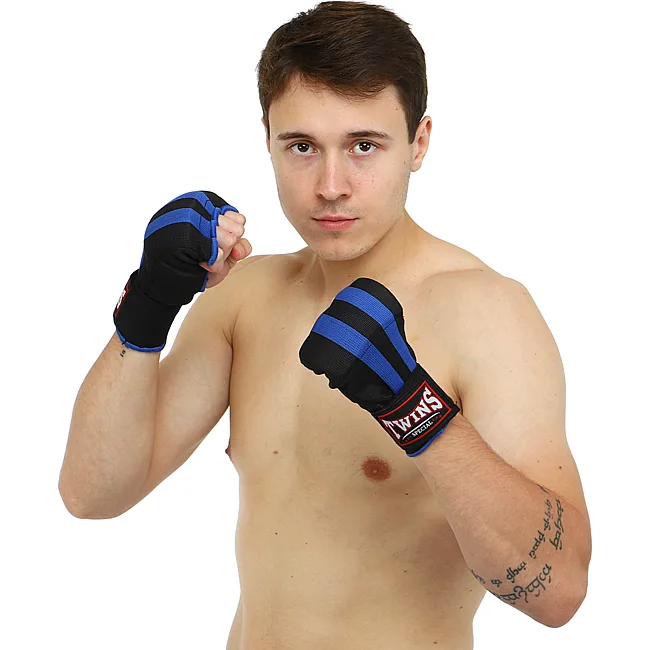 Швидкі бинти внутрішні рукавички мітенки TWINS


 TW-003A WRAP GEL (Чорний-синій)