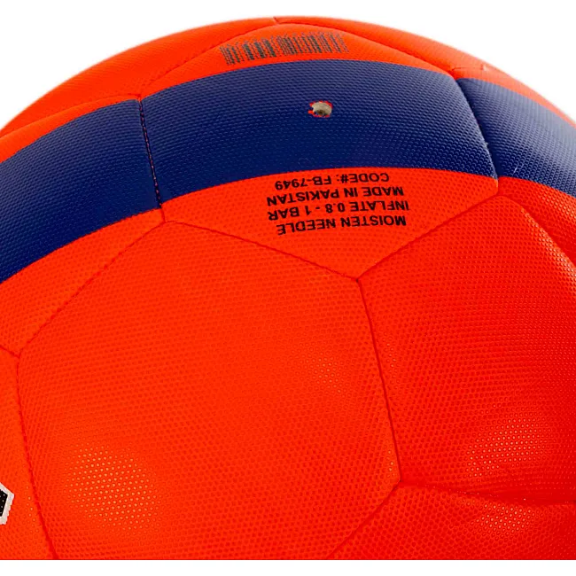 Футбольный мяч HYBRID BALLONSTAR BARCELONA FB-7949 №5 PU