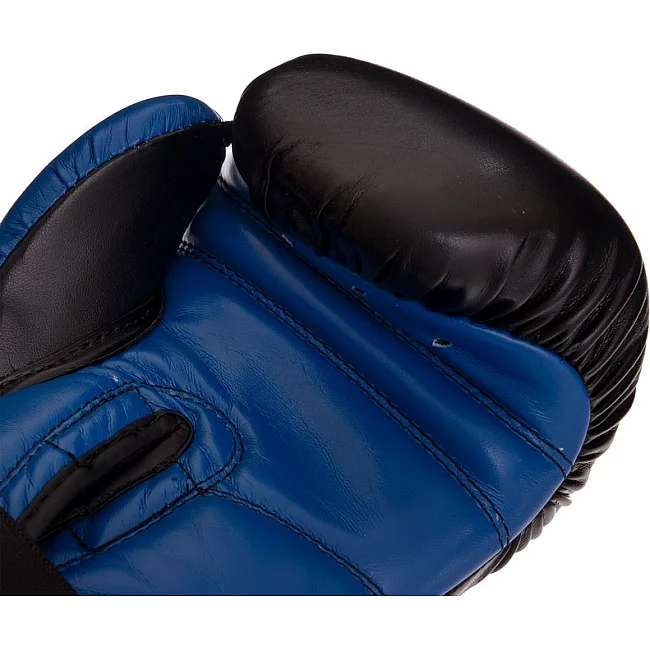 Боксерские перчатки

 PU UFC PRO Compact UHK-75002 L