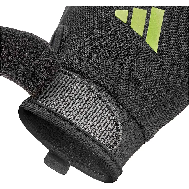 Перчатки для тренинга Adidas Essential Training Gloves черный, зеленый M