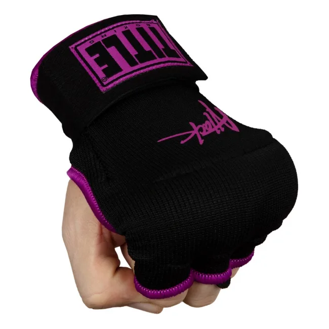 Бинт-перчатки TITLE Boxing Attack Nitro Speed Wraps Черные с фиолетовым