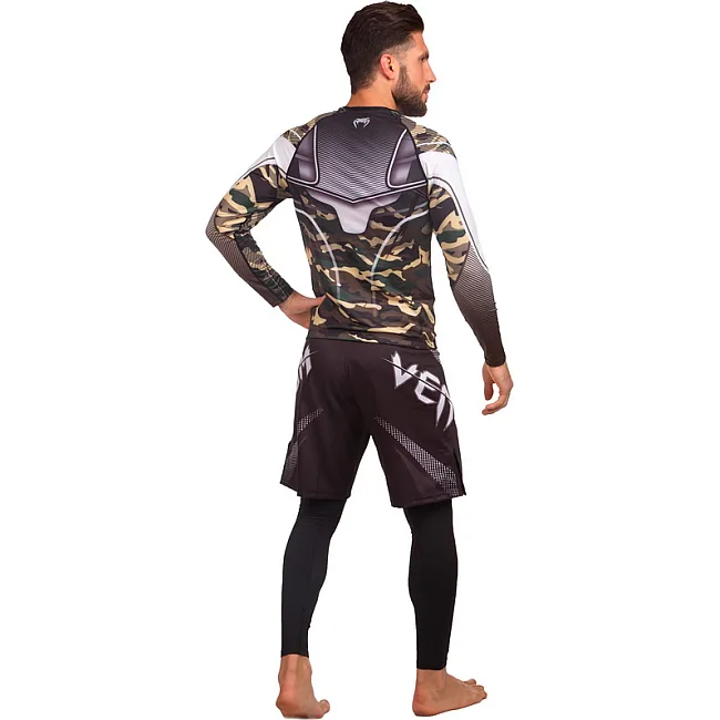 Рашгард лонгслив мужской VENUM
 CAMO HERO CO-8124 (Камуфляж)