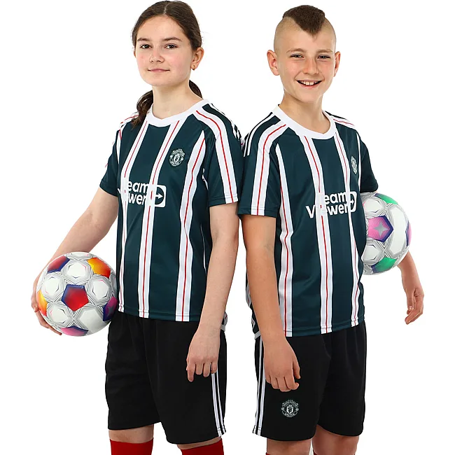 Футбольна форма дитяча із символікою клубу
 MANCHESTER UNITED гостьова 2024 SP-SPORT
 CO-6217 20-28