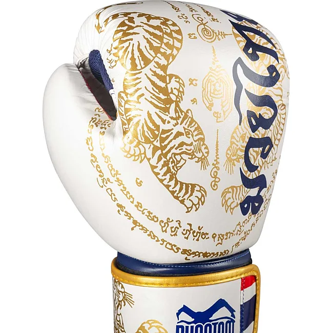 Боксерские перчатки Phantom Muay Thai Gold Limited Edition (капа в подарок)