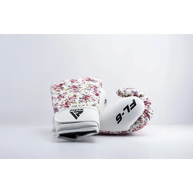 Боксерские перчатки RDX FL-6 WHITE (капа в комплекте)