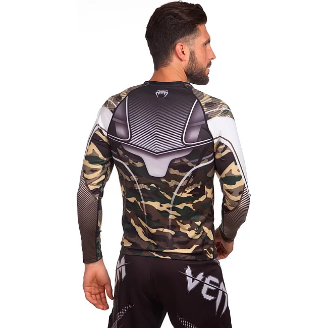 Рашгард лонгслив мужской VENUM
 CAMO HERO CO-8124 (Камуфляж)