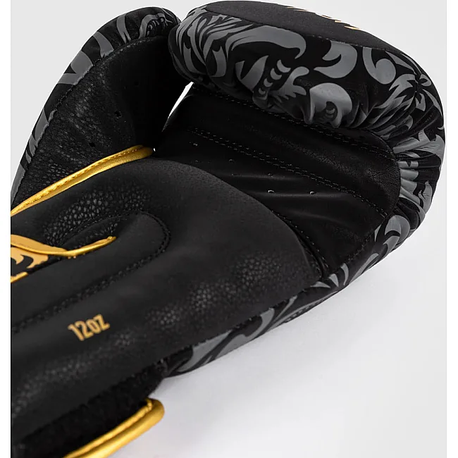 Рукавички боксу VENUM x Ilia Topuria Unmatched Black Gold