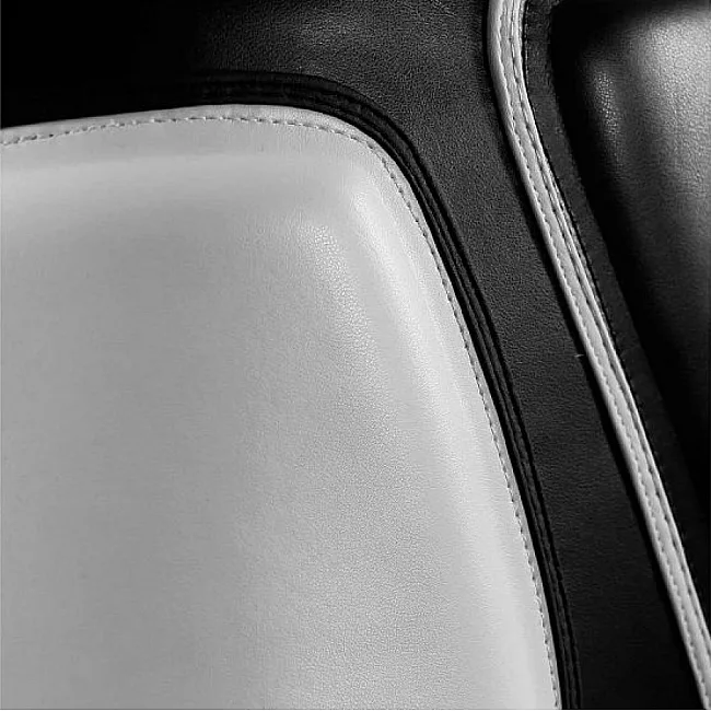 Тренерский жилет Adidas Super Body Protector (черно-белый, ADISBP01)