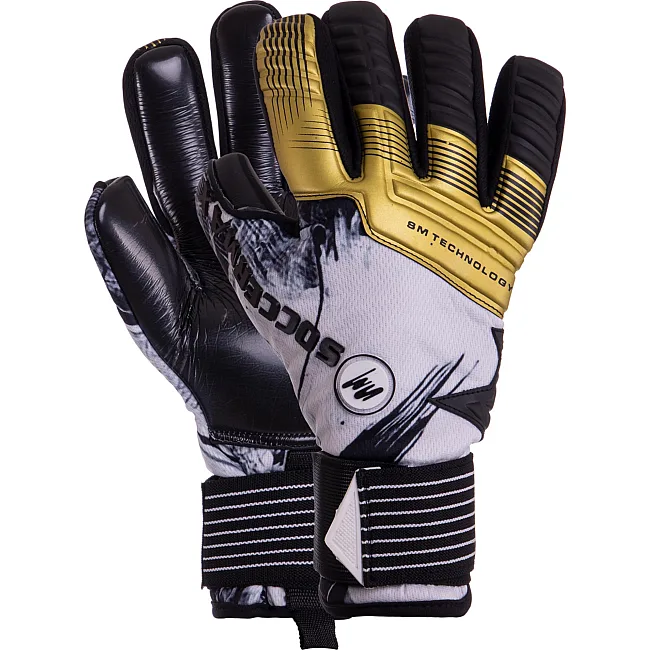 Вратарские перчатки
 профессиональные с защитой пальцев SOCCERMAX GK-008
 7-11