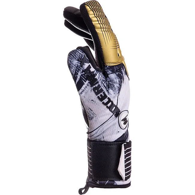 Вратарские перчатки
 профессиональные с защитой пальцев SOCCERMAX GK-008
 7-11