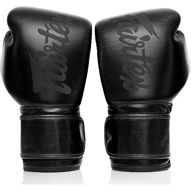Боксерские перчатки Fairtex BGV14SB Black (бинты в комплекте)
