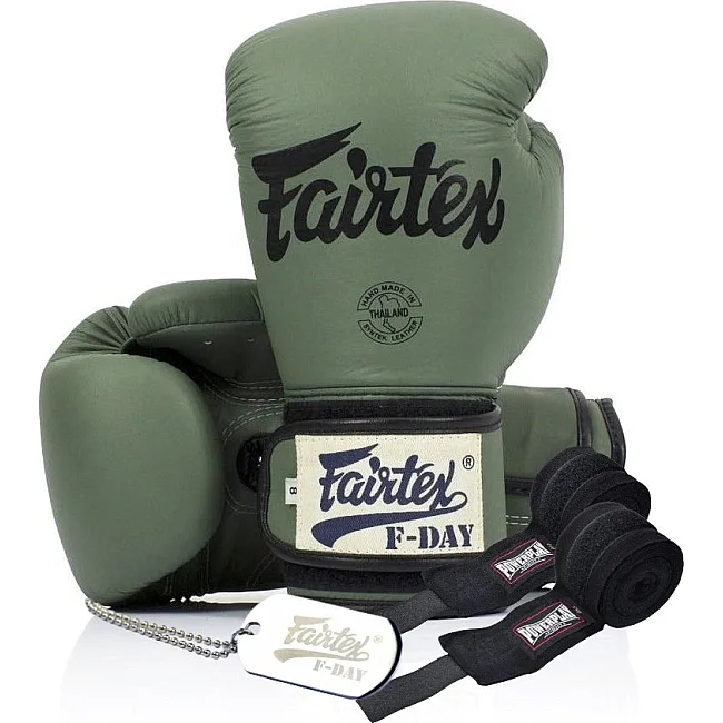 Боксерские перчатки Fairtex BGV11 Green (бинты в комплекте)