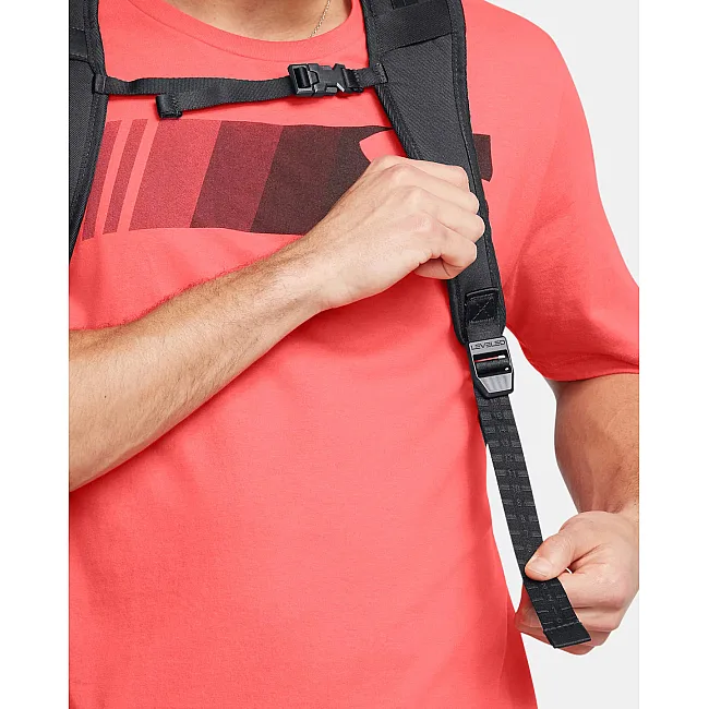 Спортивный рюкзак UNDER ARMOUR Hustle 6.0 Pro BP 31L черный 51х32х16 см
