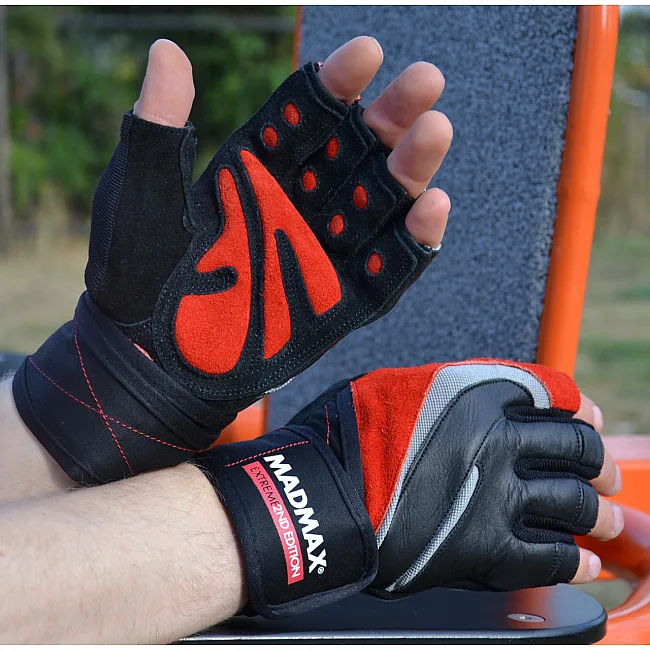 Рукавиці для фітнесу MADMAX MFG-568 Extreme 2nd edition Black/Red