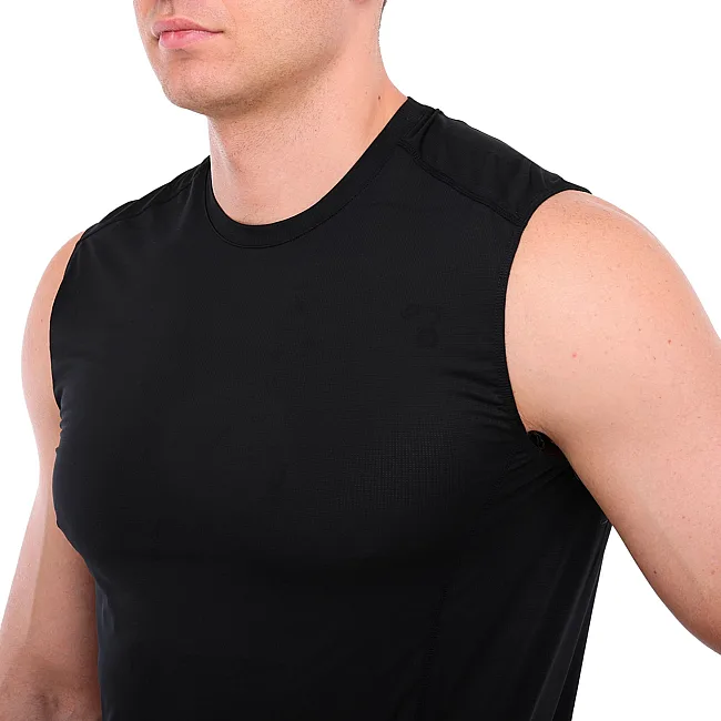 Компрессионная майка
 JOMA

 INDOOR GYM 103465-100 (Черный)