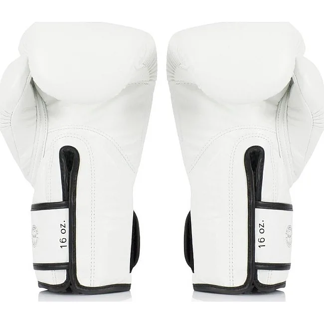 Боксерские перчатки Fairtex BGVG1 White (бинты в комплекте)