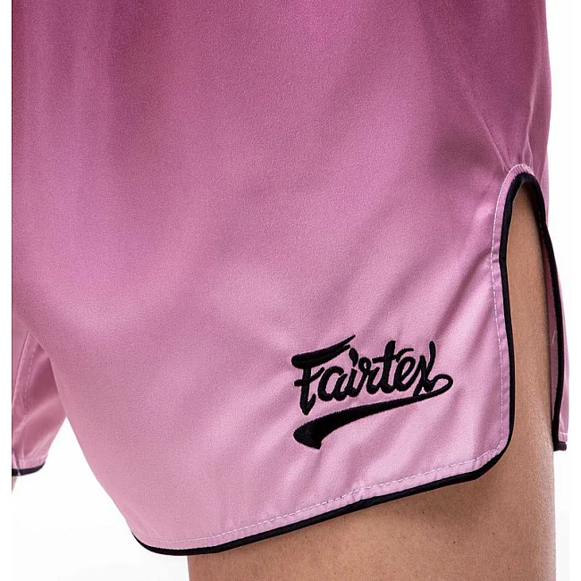 Шорти для кікбоксингу
 FAIRTEX BS1904 BLACK/WINE