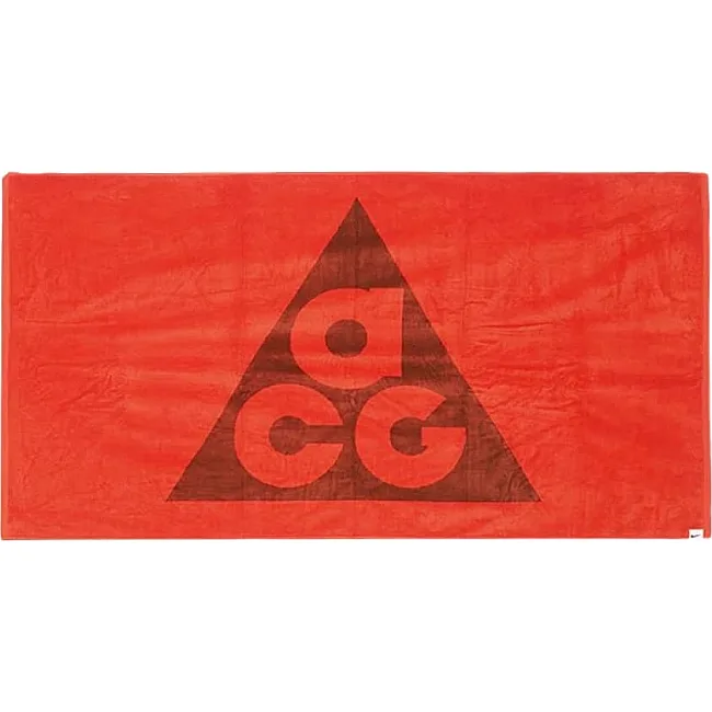 Рушник Nike TOWEL ACG PICANTE червоний 80 х 145 см