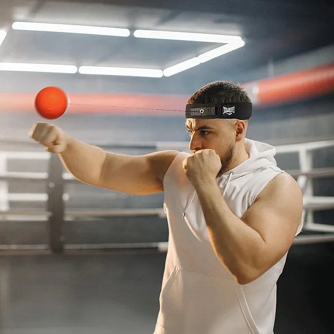 Тренажер для бокса Everlast POWERLOCK REFLEX BALL красный