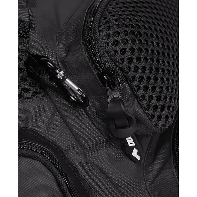 Рюкзак Arena ONE GO BACKPACK 45L черный 50х40х25 см