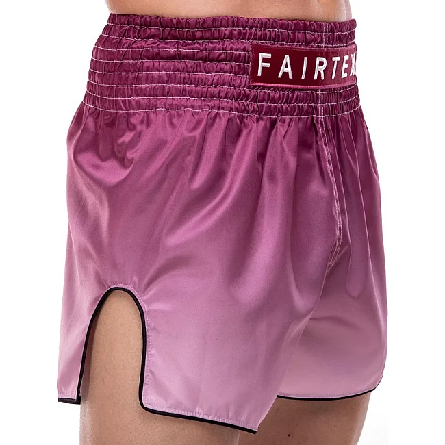 Шорти для кікбоксингу
 FAIRTEX BS1904 BLACK/WINE