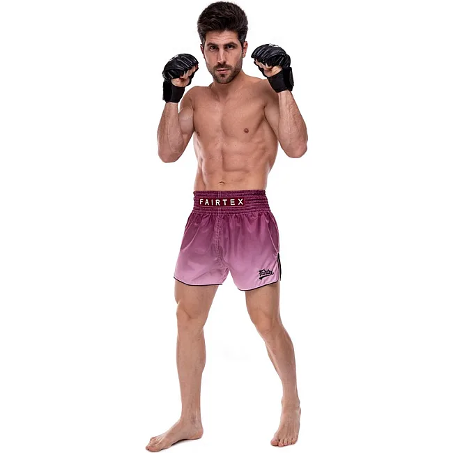 Шорти для кікбоксингу
 FAIRTEX BS1904 BLACK/WINE