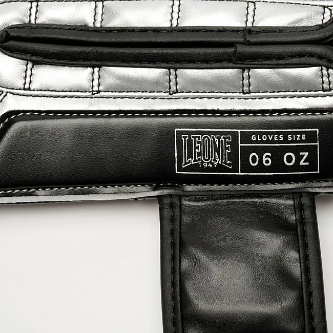 Детские перчатки для бокса LEONE Iconic Black 6 ун.