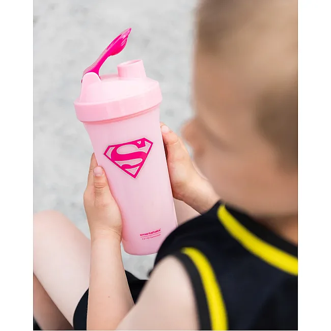 Спортивный шейкер SMARTSHAKE Lite 800мл DC Supergirl