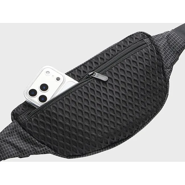 Сумка на пояс UNDER ARMOUR Explor Trail Waist Pack чорний 28 х 17 х 9 см
