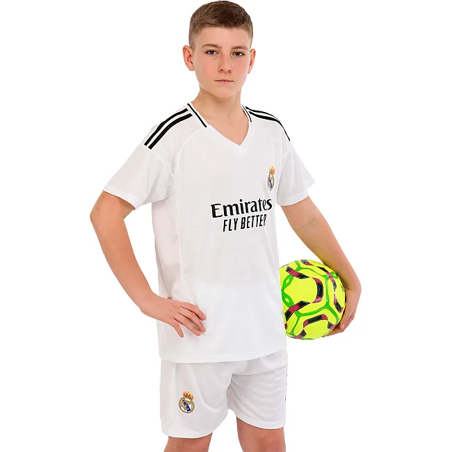 Футбольна форма дитяча із символікою клубу
 REAL MADRID VINI JR 7 домашня 2025 SP-SPORT

 CO-4635 20-30 (Білий)