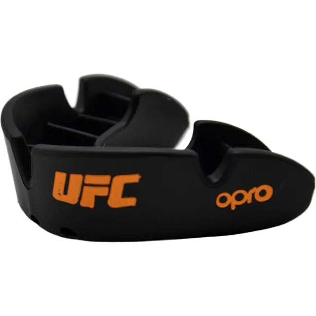 Боксерская капа OPRO Bronze UFC взрослая (возраст 11+) Black (ufc.102512001)