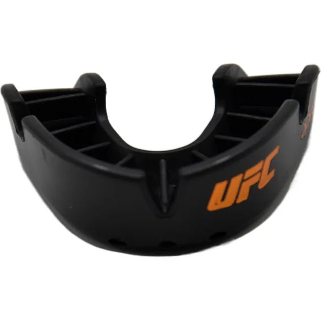 Боксерская капа OPRO Bronze UFC взрослая (возраст 11+) Black (ufc.102512001)