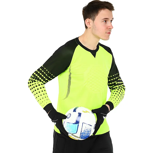 Спортивные перчатки
 тренировочные теплые JOMA

 400024-100
 5-10 (Черный)