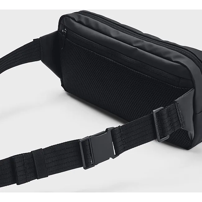 Сумка на пояс UNDER ARMOUR Triumph Crossbody 3,5L чорний  29x14x5 см