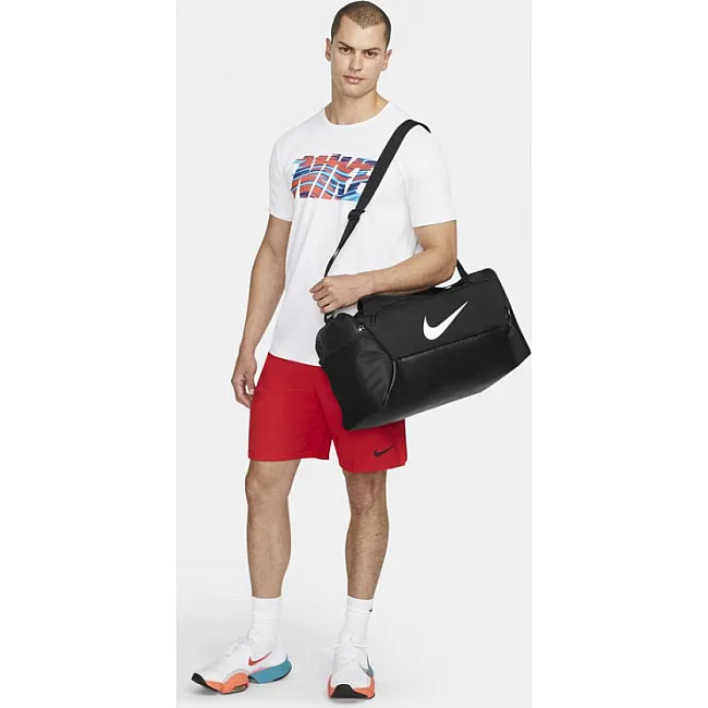 Сумка спортивная Nike NK BRSLA S DUFF 9.5 черный 41L 51x28x28 см