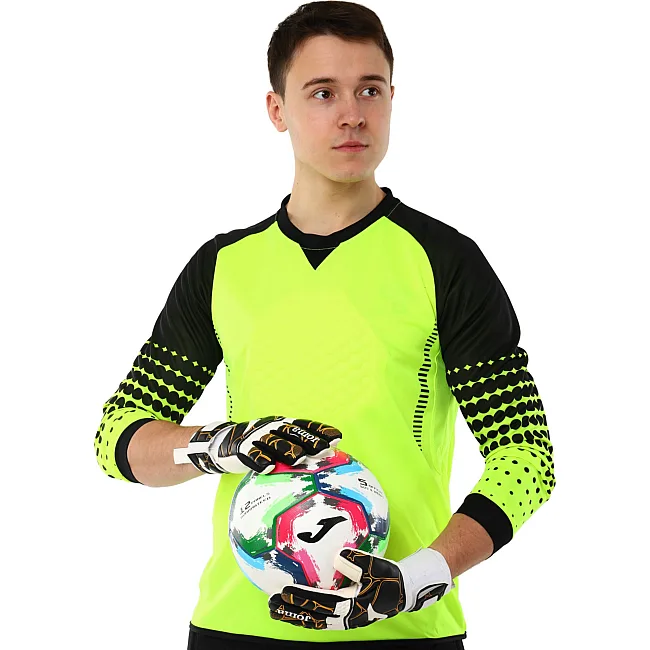 Вратарские перчатки
 профессиональные JOMA

 PRO 400908-109
 7-12 (Черный-золотой)